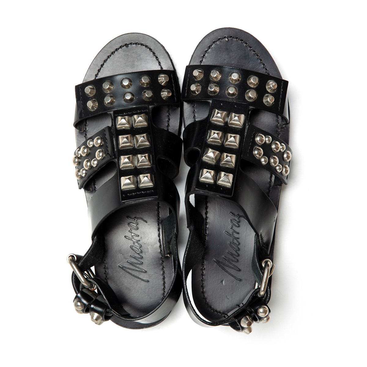 Matraş Kadın Zımbalı Deri Sandalet  Siyah 9FF-1302