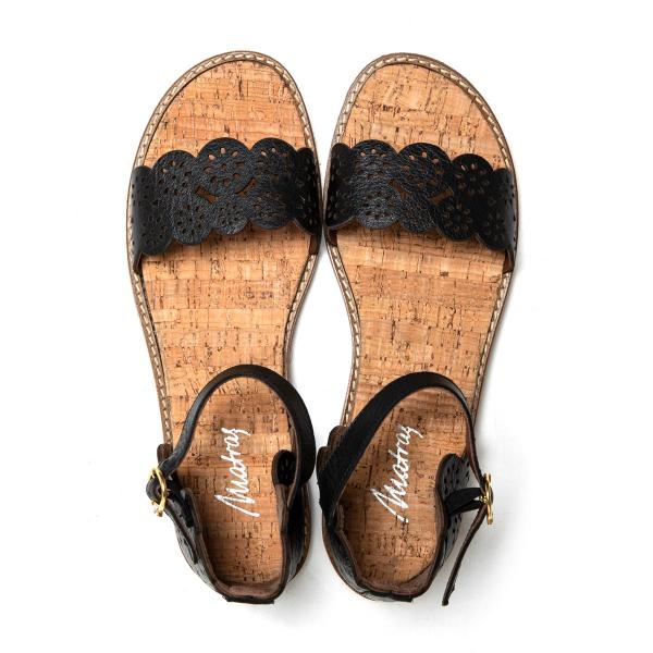 Matraş Kadın Lazer Kesimli Sandalet  Siyah 9FF-1284